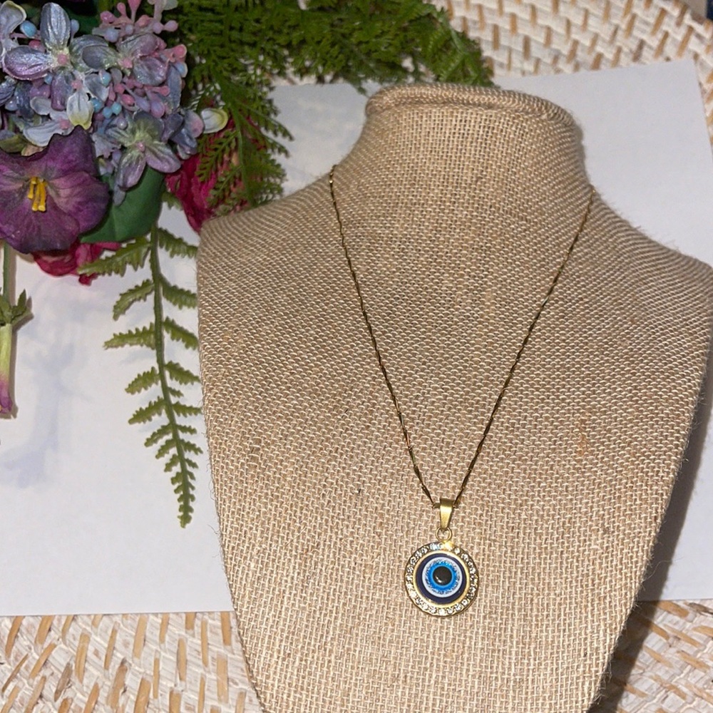 Eye Pendant Necklace for Women‎ Lucky Protection Necklace stainless steel 17”